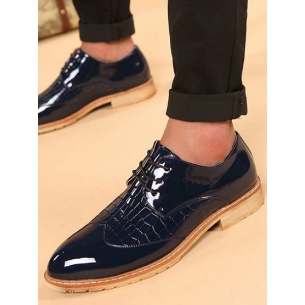 Solid Color Embossed Business Faux Leather Shoes