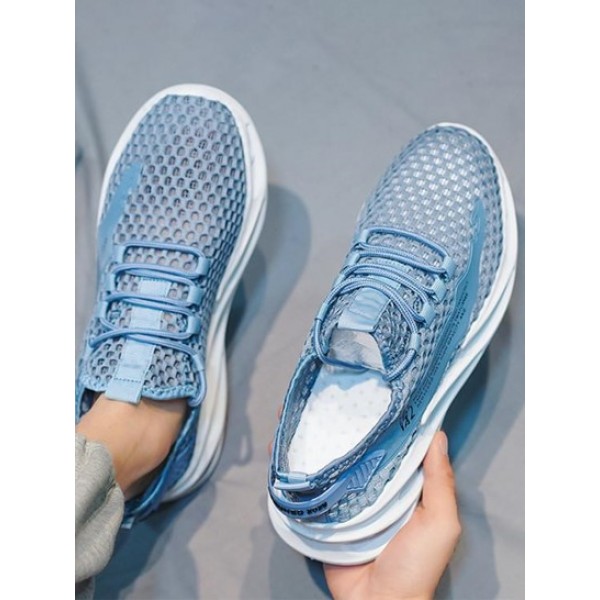 Honeycomb Mesh Letter Graphic Running Shoes