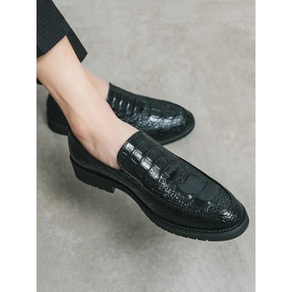 Solid Color Embossed Low Top Loafers Shoes